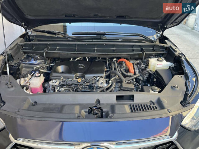 Тойота Хайлендер 2021 в Одессе на Automoto.ua Синий Тойота Хайлендер, объемом двигателя 2.49 л и пробегом 35 тыс. км за 45300 $, фото 1 на Automoto.ua