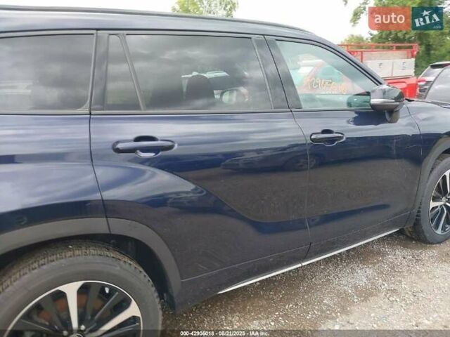 Синий Тойота Хайлендер, объемом двигателя 3.46 л и пробегом 37 тыс. км за 17000 $, фото 5 на Automoto.ua