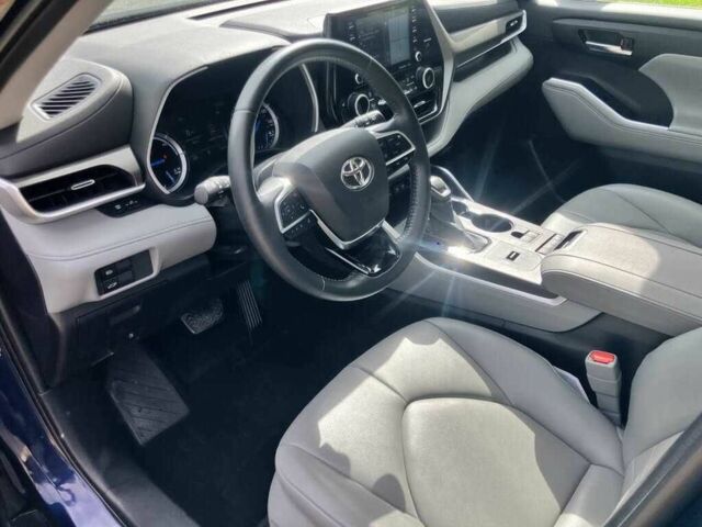 Синий Тойота Хайлендер, объемом двигателя 2.5 л и пробегом 12 тыс. км за 24000 $, фото 7 на Automoto.ua