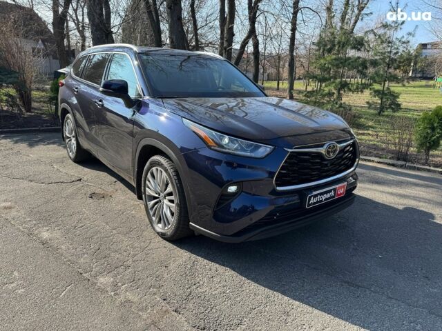 Синий Тойота Хайлендер, объемом двигателя 3.5 л и пробегом 90 тыс. км за 48190 $, фото 2 на Automoto.ua