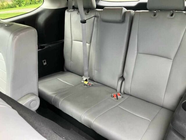 Синий Тойота Хайлендер, объемом двигателя 2.5 л и пробегом 12 тыс. км за 24000 $, фото 15 на Automoto.ua