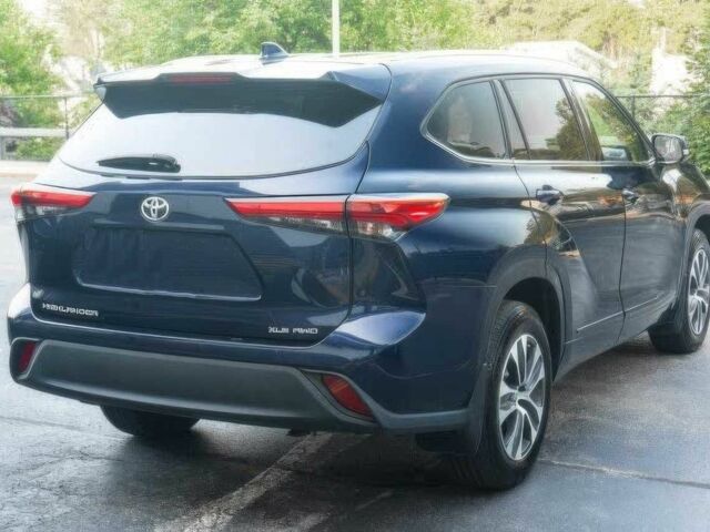 Синий Тойота Хайлендер, объемом двигателя 3.5 л и пробегом 13 тыс. км за 23600 $, фото 5 на Automoto.ua