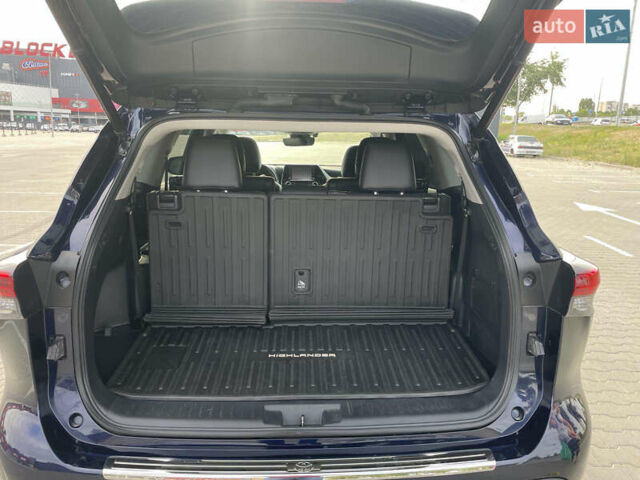 Тойота Хайлендер 2021 в Одессе на Automoto.ua Синий Тойота Хайлендер, объемом двигателя 2.49 л и пробегом 35 тыс. км за 45300 $, фото 8 на Automoto.ua