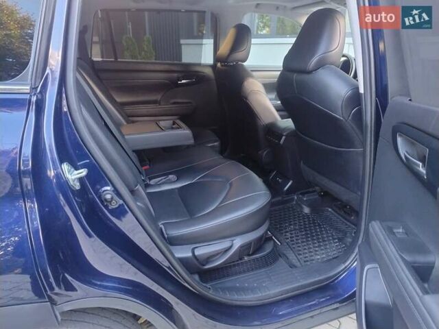 Тойота Хайлендер 2021 в Хмельницком на Automoto.ua Синий Тойота Хайлендер, объемом двигателя 2.49 л и пробегом 106 тыс. км за 35400 $, фото 20 на Automoto.ua