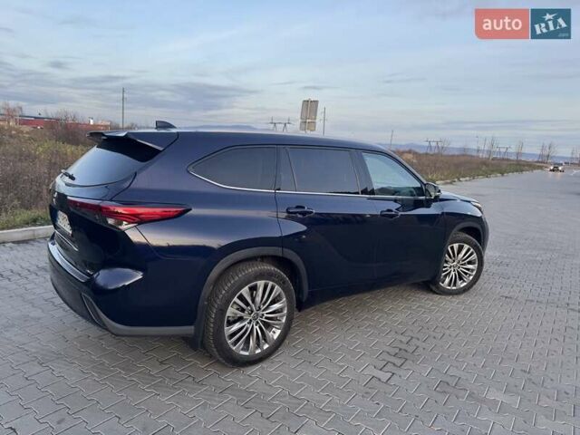 Синий Тойота Хайлендер, объемом двигателя 3.46 л и пробегом 60 тыс. км за 47300 $, фото 3 на Automoto.ua