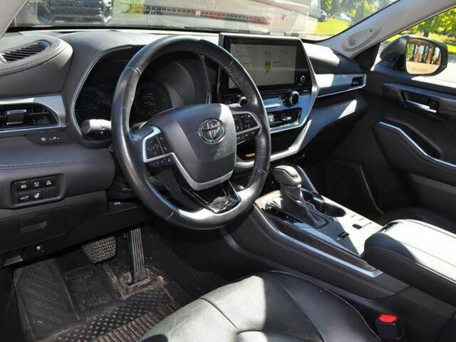 Синій Тойота Хайлендер, об'ємом двигуна 2.5 л та пробігом 12 тис. км за 19000 $, фото 8 на Automoto.ua