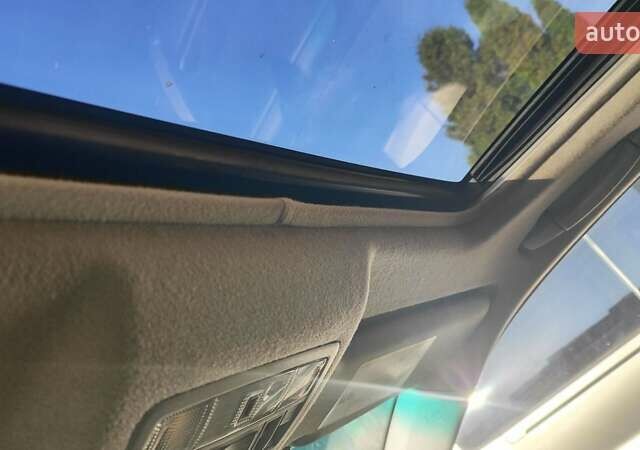 Зеленый Тойота Хайлендер, объемом двигателя 3.46 л и пробегом 275 тыс. км за 15200 $, фото 5 на Automoto.ua