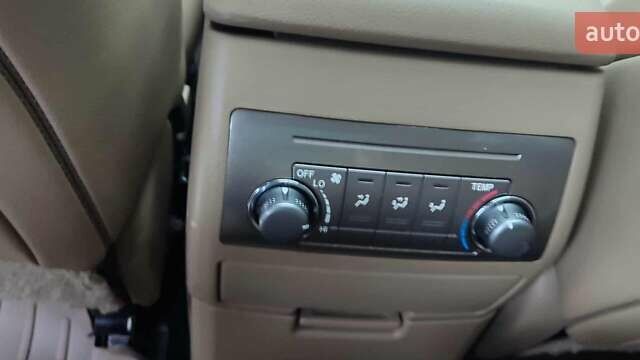 Зелений Тойота Хайлендер, об'ємом двигуна 3.46 л та пробігом 139 тис. км за 18600 $, фото 6 на Automoto.ua