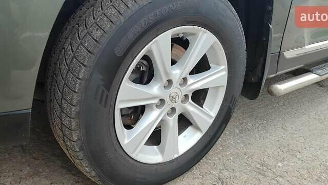 Зелений Тойота Хайлендер, об'ємом двигуна 3.46 л та пробігом 139 тис. км за 18600 $, фото 3 на Automoto.ua