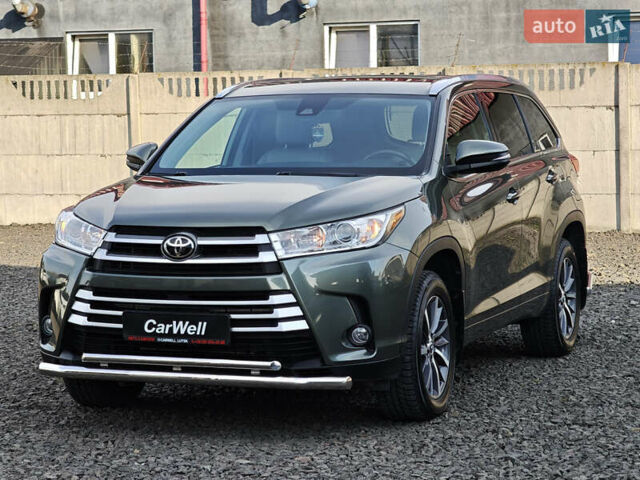 Зеленый Тойота Хайлендер, объемом двигателя 3.5 л и пробегом 123 тыс. км за 27999 $, фото 3 на Automoto.ua
