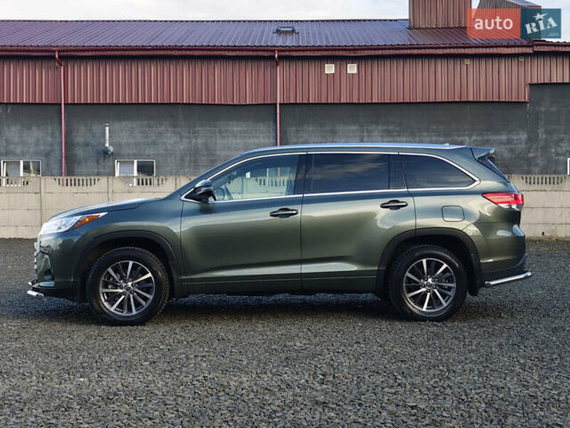 Зеленый Тойота Хайлендер, объемом двигателя 3.5 л и пробегом 123 тыс. км за 27999 $, фото 8 на Automoto.ua