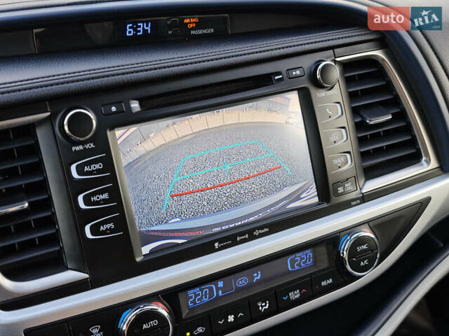 Зеленый Тойота Хайлендер, объемом двигателя 3.5 л и пробегом 123 тыс. км за 27999 $, фото 43 на Automoto.ua