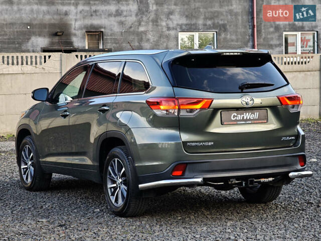 Зеленый Тойота Хайлендер, объемом двигателя 3.5 л и пробегом 123 тыс. км за 27999 $, фото 4 на Automoto.ua