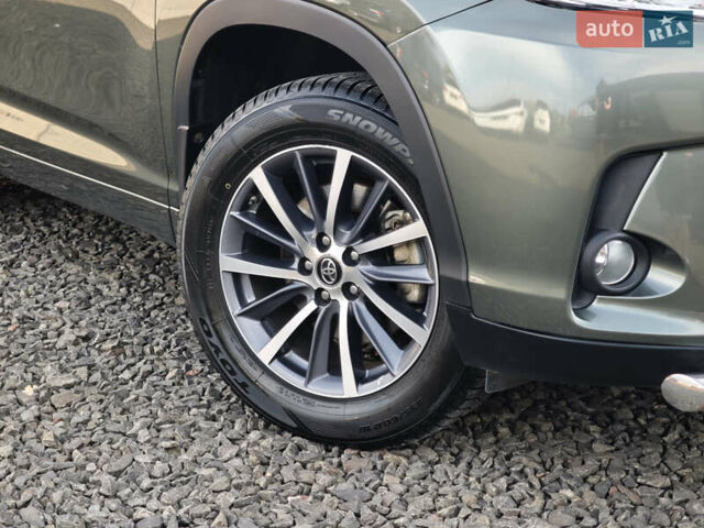 Зеленый Тойота Хайлендер, объемом двигателя 3.5 л и пробегом 123 тыс. км за 27999 $, фото 9 на Automoto.ua