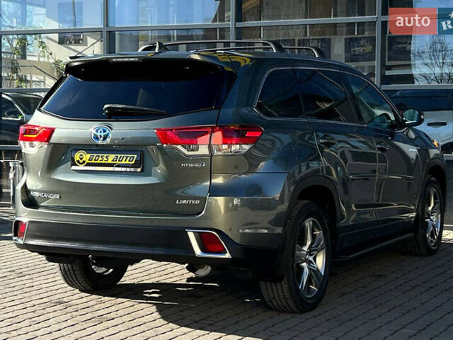 Зеленый Тойота Хайлендер, объемом двигателя 3.46 л и пробегом 46 тыс. км за 37000 $, фото 6 на Automoto.ua