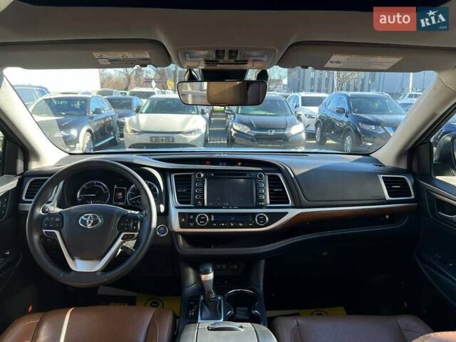 Зеленый Тойота Хайлендер, объемом двигателя 3.46 л и пробегом 46 тыс. км за 37000 $, фото 18 на Automoto.ua