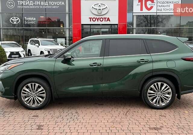 Зеленый Тойота Хайлендер, объемом двигателя 2.49 л и пробегом 2 тыс. км за 62700 $, фото 2 на Automoto.ua