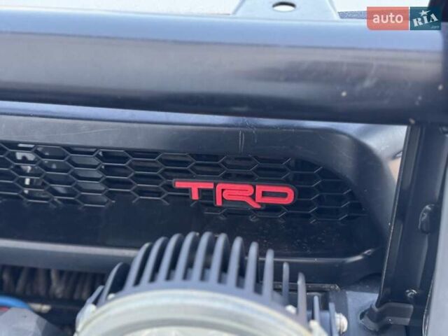 Тойота Хайлюкс 2016 в Сарнах на Automoto.ua Белый Тойота Хайлюкс, объемом двигателя 2.8 л и пробегом 174 тыс. км за 31900 $, фото 28 на Automoto.ua