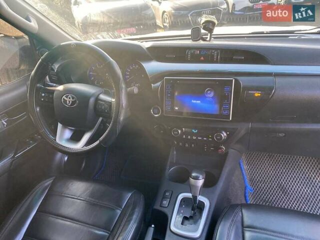 Білий Тойота Хайлюкс, об'ємом двигуна 2.76 л та пробігом 151 тис. км за 28800 $, фото 10 на Automoto.ua