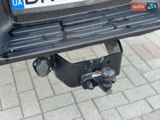 Тойота Хайлюкс 2016 в Сарнах на Automoto.ua Белый Тойота Хайлюкс, объемом двигателя 2.8 л и пробегом 174 тыс. км за 31900 $, фото 36 на Automoto.ua