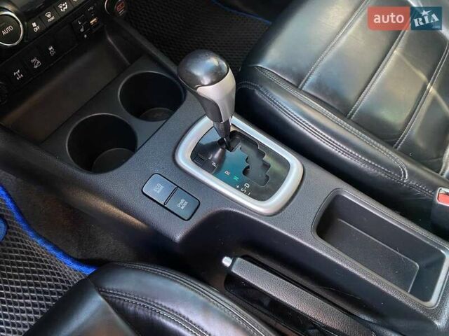 Білий Тойота Хайлюкс, об'ємом двигуна 2.76 л та пробігом 151 тис. км за 28800 $, фото 17 на Automoto.ua