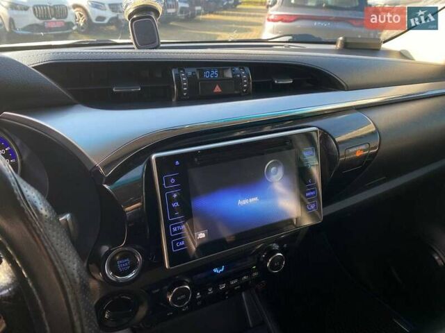 Білий Тойота Хайлюкс, об'ємом двигуна 2.76 л та пробігом 151 тис. км за 28800 $, фото 15 на Automoto.ua