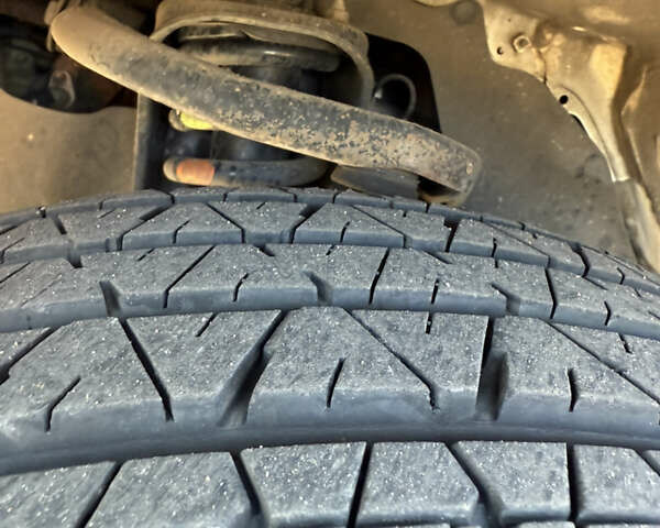 Білий Тойота Хайлюкс, об'ємом двигуна 2.39 л та пробігом 197 тис. км за 25500 $, фото 21 на Automoto.ua