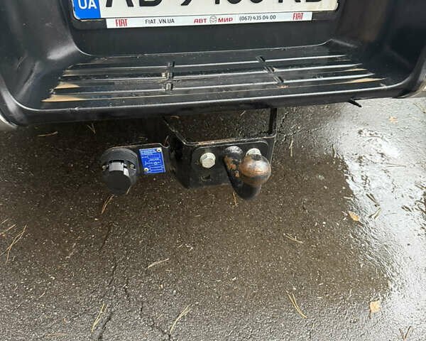 Белый Тойота Хайлюкс, объемом двигателя 2.39 л и пробегом 220 тыс. км за 25500 $, фото 8 на Automoto.ua