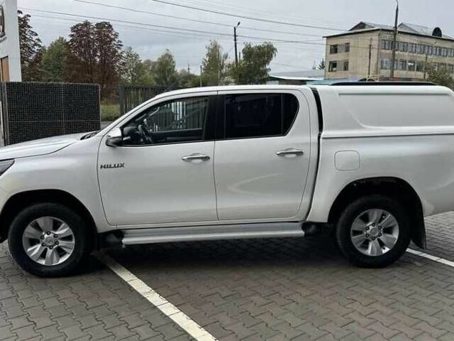 Білий Тойота Хайлюкс, об'ємом двигуна 2.39 л та пробігом 165 тис. км за 30500 $, фото 3 на Automoto.ua