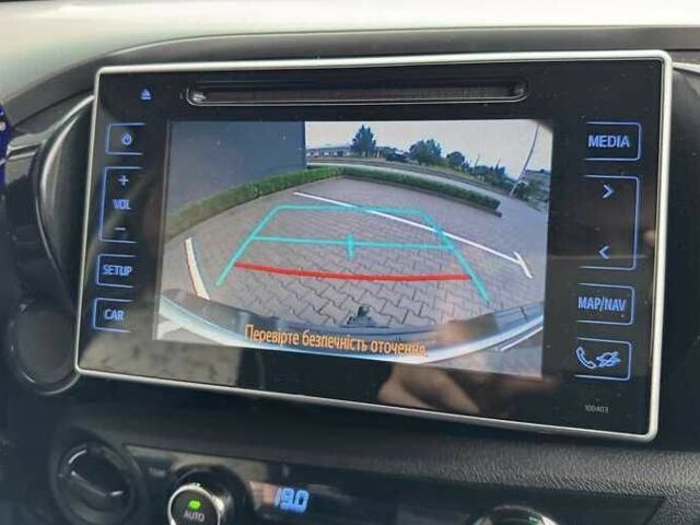 Білий Тойота Хайлюкс, об'ємом двигуна 2.39 л та пробігом 165 тис. км за 30500 $, фото 15 на Automoto.ua