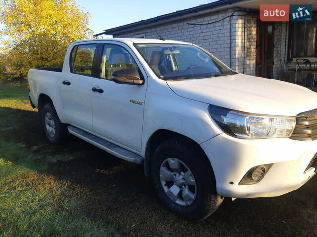 Білий Тойота Хайлюкс, об'ємом двигуна 2.39 л та пробігом 95 тис. км за 32500 $, фото 6 на Automoto.ua