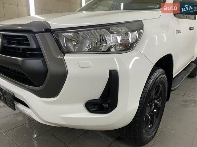 Белый Тойота Хайлюкс, объемом двигателя 2.4 л и пробегом 16 тыс. км за 40777 $, фото 11 на Automoto.ua
