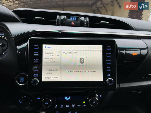 Білий Тойота Хайлюкс, об'ємом двигуна 2.76 л та пробігом 123 тис. км за 42000 $, фото 11 на Automoto.ua