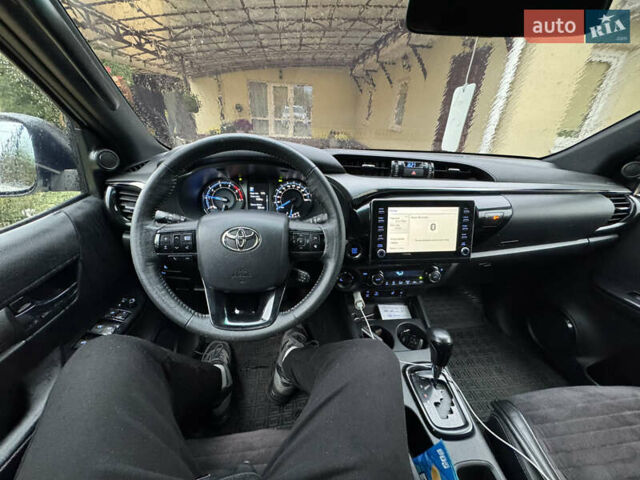 Білий Тойота Хайлюкс, об'ємом двигуна 2.76 л та пробігом 123 тис. км за 42000 $, фото 13 на Automoto.ua