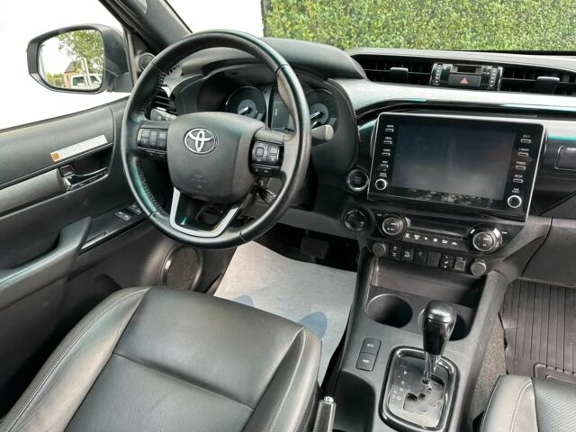 Белый Тойота Хайлюкс, объемом двигателя 2.8 л и пробегом 20 тыс. км за 19900 $, фото 8 на Automoto.ua