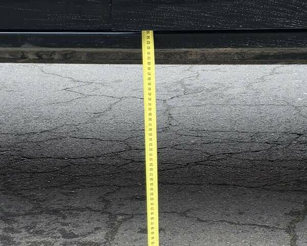 Чорний Тойота Хайлюкс, об'ємом двигуна 2.5 л та пробігом 259 тис. км за 17500 $, фото 41 на Automoto.ua