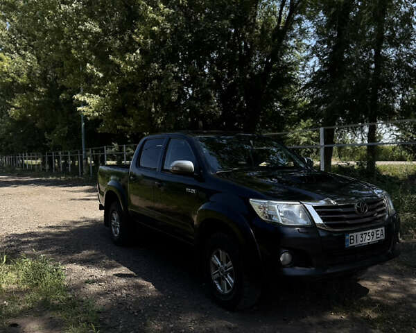 Чорний Тойота Хайлюкс, об'ємом двигуна 2.49 л та пробігом 377 тис. км за 12100 $, фото 27 на Automoto.ua