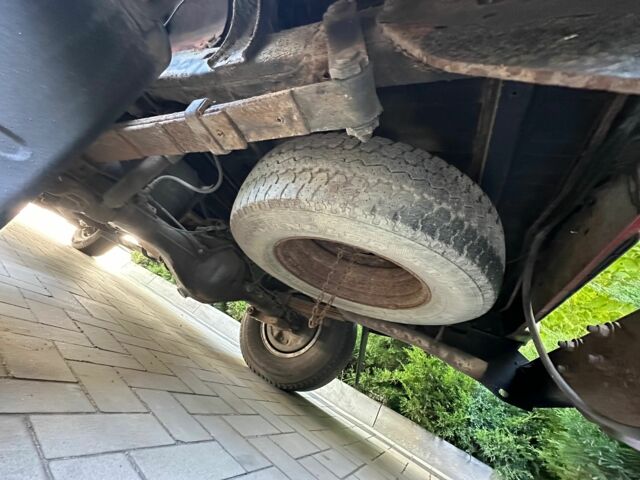 Черный Тойота Хайлюкс, объемом двигателя 2.5 л и пробегом 218 тыс. км за 11000 $, фото 7 на Automoto.ua