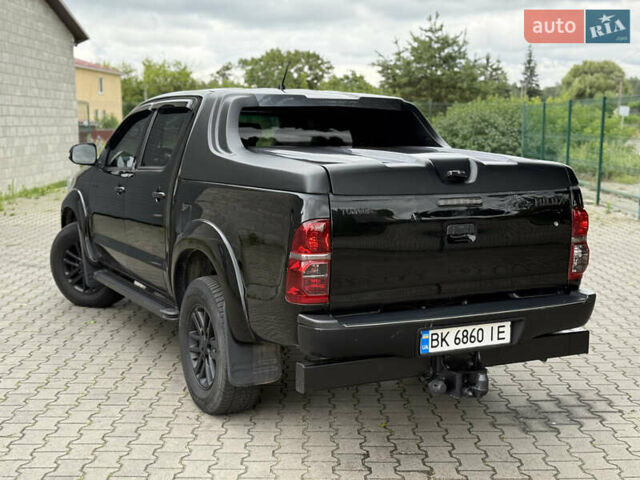 Чорний Тойота Хайлюкс, об'ємом двигуна 2.98 л та пробігом 230 тис. км за 22000 $, фото 39 на Automoto.ua