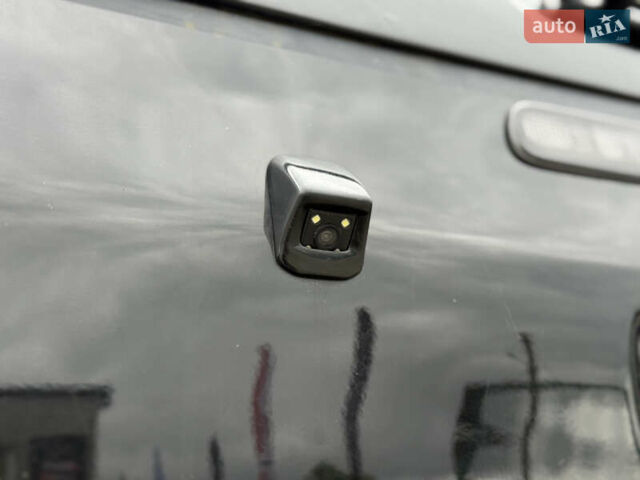 Чорний Тойота Хайлюкс, об'ємом двигуна 2.98 л та пробігом 230 тис. км за 22000 $, фото 9 на Automoto.ua