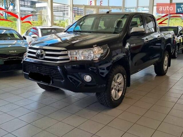 Черный Тойота Хайлюкс, объемом двигателя 2.8 л и пробегом 270 тыс. км за 23500 $, фото 1 на Automoto.ua