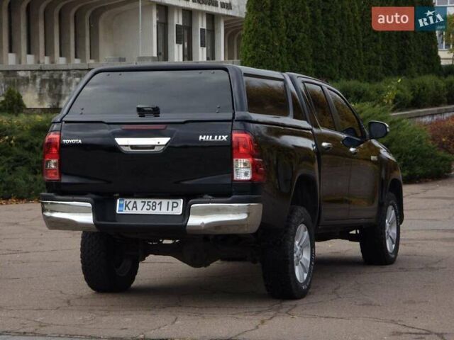 Тойота Хайлюкс 2017 в Черкассах на Automoto.ua Черный Тойота Хайлюкс, объемом двигателя 2.76 л и пробегом 290 тыс. км за 20000 $, фото 4 на Automoto.ua