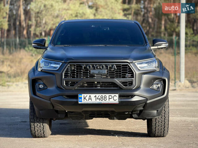 Черный Тойота Хайлюкс, объемом двигателя 2.76 л и пробегом 5 тыс. км за 64500 $, фото 13 на Automoto.ua