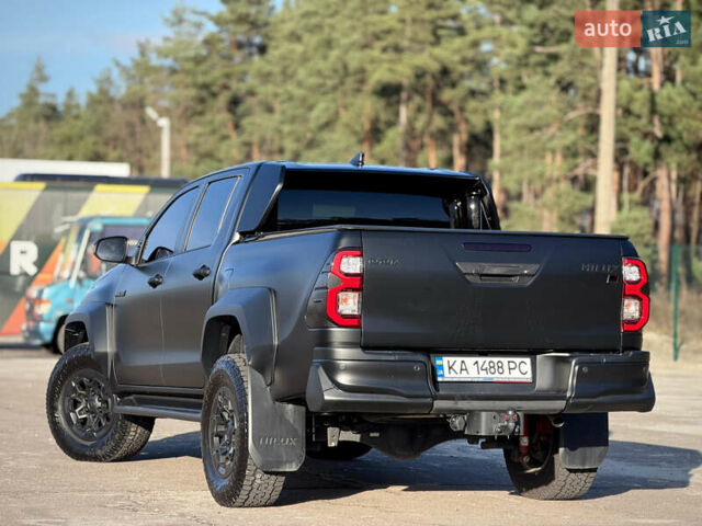 Черный Тойота Хайлюкс, объемом двигателя 2.76 л и пробегом 5 тыс. км за 64500 $, фото 31 на Automoto.ua