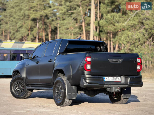 Черный Тойота Хайлюкс, объемом двигателя 2.76 л и пробегом 5 тыс. км за 64500 $, фото 38 на Automoto.ua