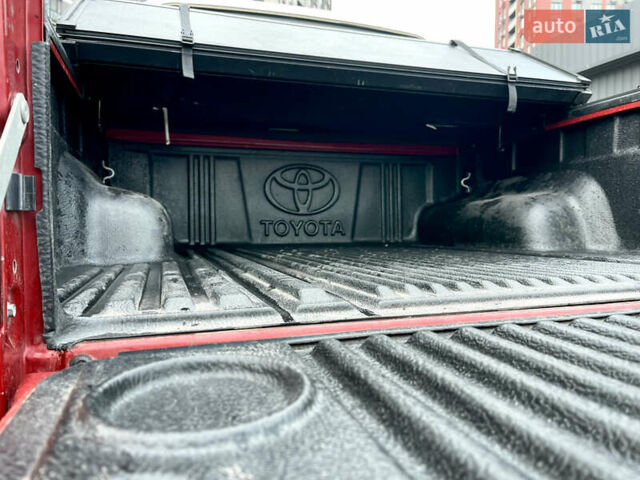 Красный Тойота Хайлюкс, объемом двигателя 2.4 л и пробегом 57 тыс. км за 35000 $, фото 21 на Automoto.ua