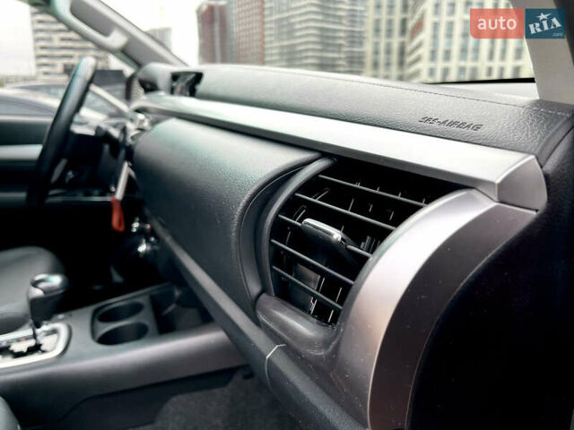 Красный Тойота Хайлюкс, объемом двигателя 2.4 л и пробегом 57 тыс. км за 35000 $, фото 49 на Automoto.ua