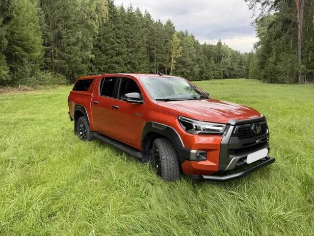 Червоний Тойота Хайлюкс, об'ємом двигуна 2 л та пробігом 11 тис. км за 26000 $, фото 2 на Automoto.ua