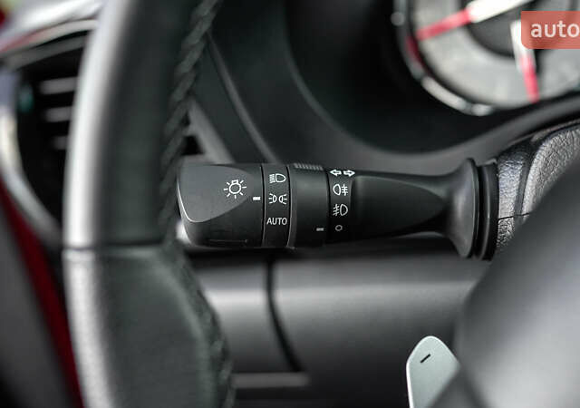 Червоний Тойота Хайлюкс, об'ємом двигуна 2.76 л та пробігом 2 тис. км за 56631 $, фото 25 на Automoto.ua