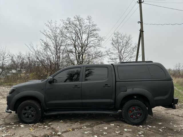 Тойота Хайлюкс, объемом двигателя 2.5 л и пробегом 165 тыс. км за 6400 $, фото 10 на Automoto.ua